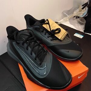 Brand new with tag still Nike Black Athletic Shoes